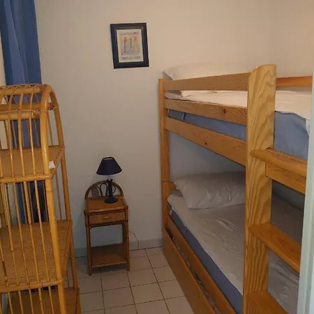4rb86 Type T2 Dans Bord De A Apartment *